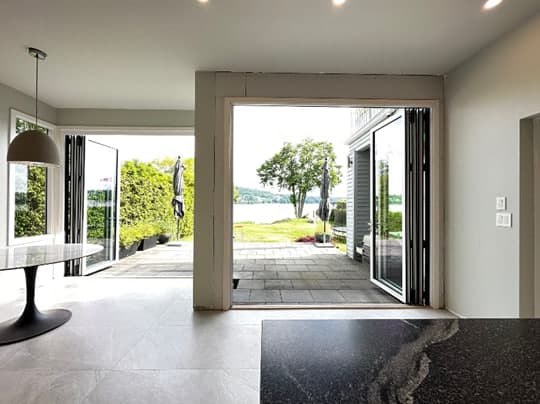 folding glass doors vancouver